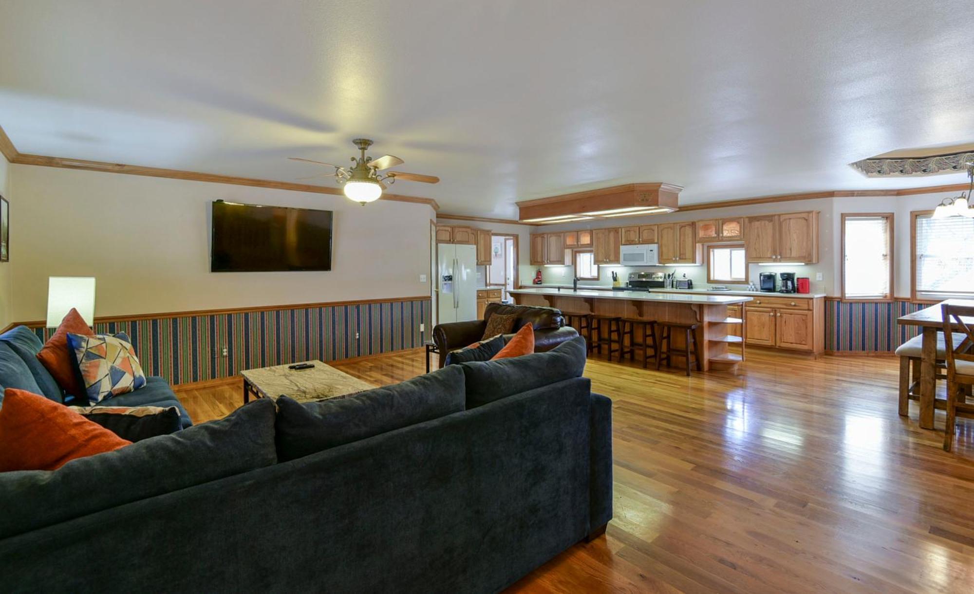 5 Bedroom Vacation Home Next To Silver Dollar City Branson Dış mekan fotoğraf
