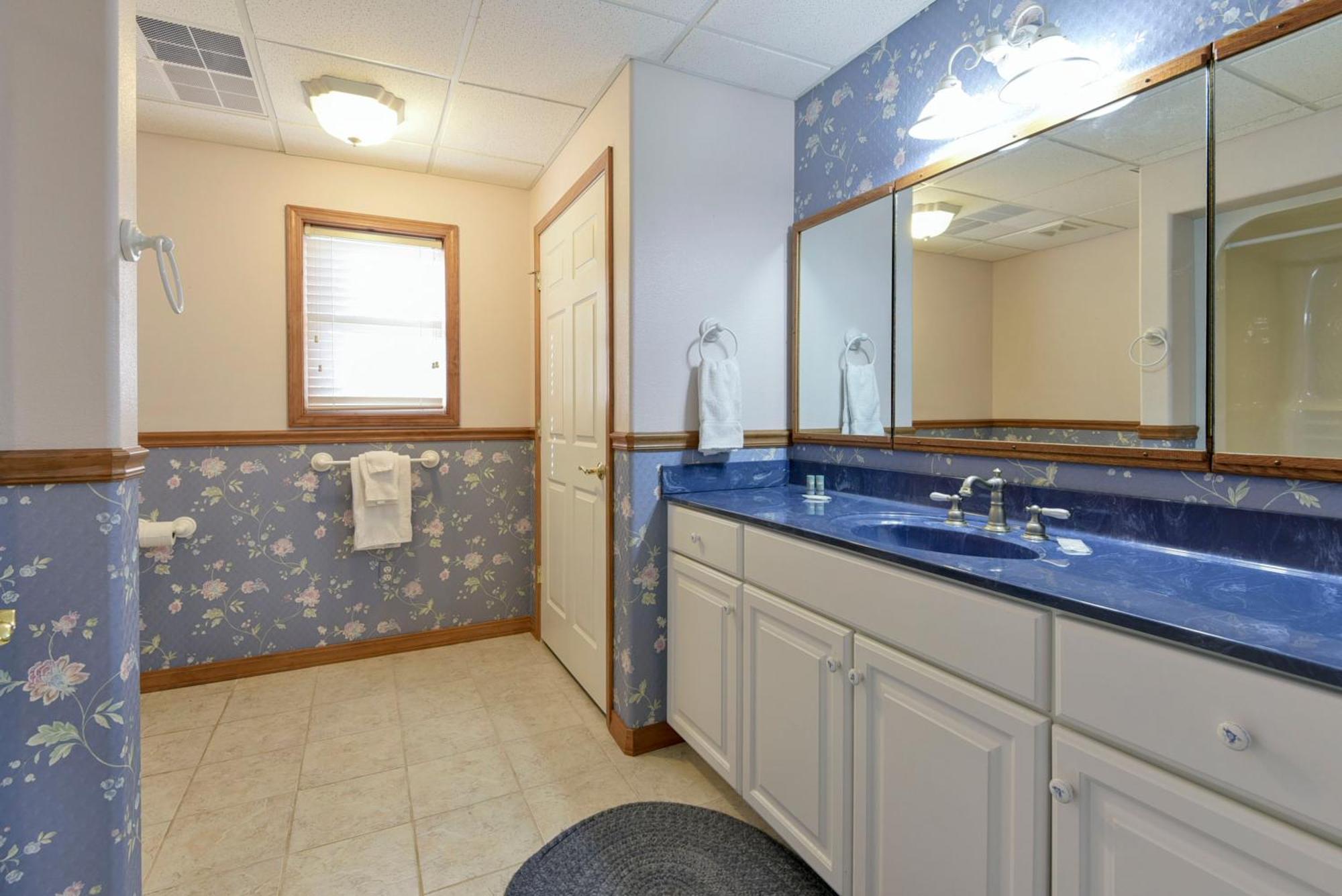 5 Bedroom Vacation Home Next To Silver Dollar City Branson Dış mekan fotoğraf